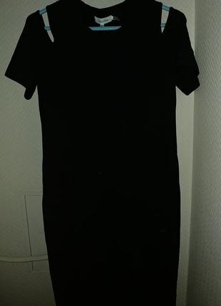 Идеальное удлиненное черное платье для красивой фигуры! открытые плечи+рукав5 фото