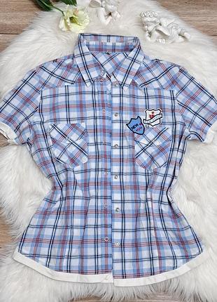 Рубашка стильная в клетку на кнопках