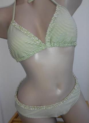 Раздельный купальник размер 38.