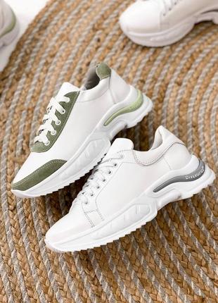 Кросівки
колір: white+green, натуральна шкіра/замша10 фото