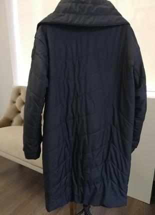 Женская лёгкая удлинённая куртка5 фото