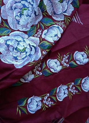 Розкішна натуральна вишиванка вишита сукня в стилі бохо на 100% льоні (максі)4 фото