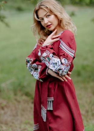Розкішна натуральна вишиванка вишита сукня в стилі бохо на 100% льоні (максі)6 фото