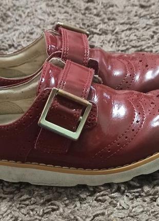 Туфлі черевики clarks