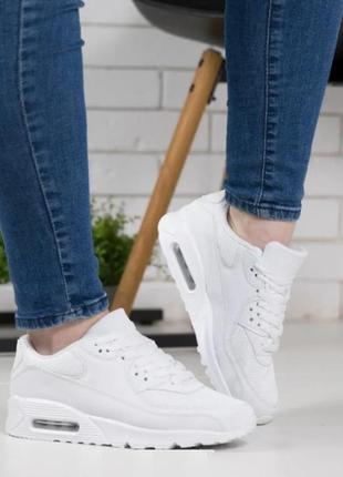 Жіночі легкі, зручні кросівки білі мокасини літні весняні