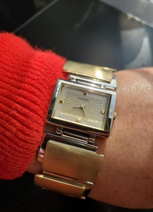 Изысканные женские часы от бренда fossil5 фото