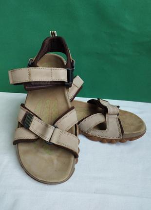 Сандалії clarks