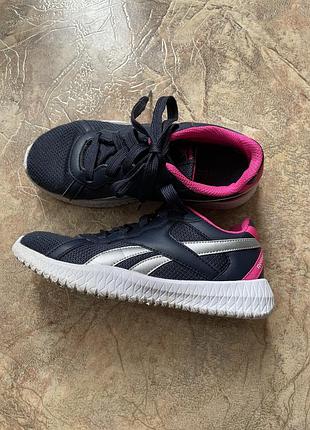 Кроссовки reebok 33 р