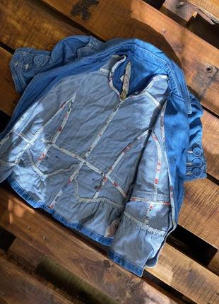 Женская джинсовая куртка river island (ривер айленд мрр идеал оригинал голубая)3 фото