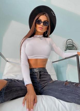 Кроп топ с открытой спиной на шнуровке