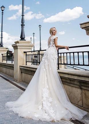 Весільна сукня2 фото