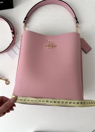 Женская брендовая кожаная сумочка coach mollie bucket bag 22 pink сумка кроссбоди оригинал кожа коач коуч на подарок жене подарок девушке8 фото