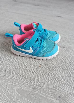 Кросівки nike 23,5 розмір (14,5 см) 7с