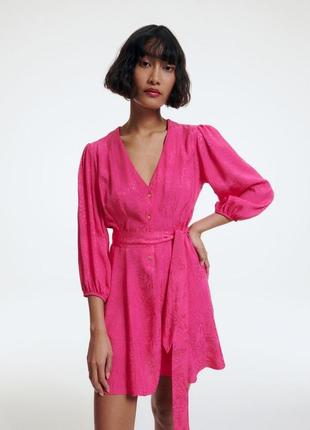 Дуже красива сукня 100% віскоза колір хіт цього сезону