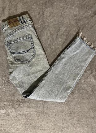 Прямые светлые джинсы1 фото