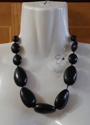 Брендовые красивые бусы от claires