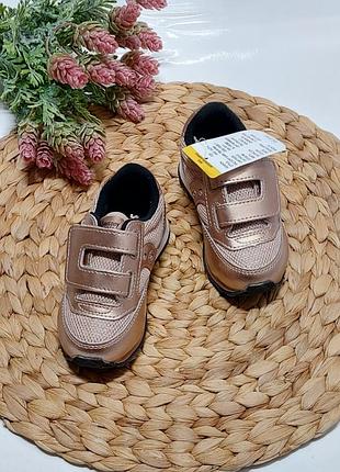 Брендовые кроссовки saucony