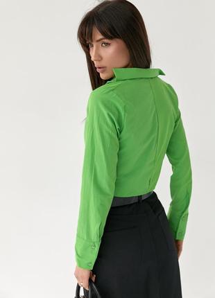 Укороченная женская зеленая блузка рубашка с кулиской спереди2 фото