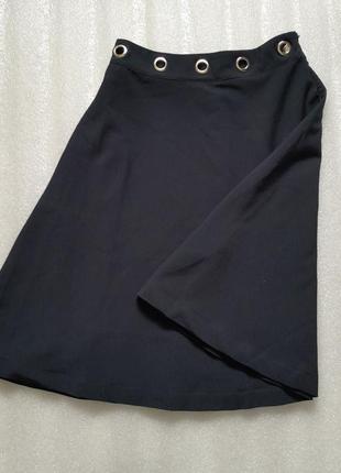 Практичная удобная повседневная юбка с двумя карманами.на все сезоны2 фото