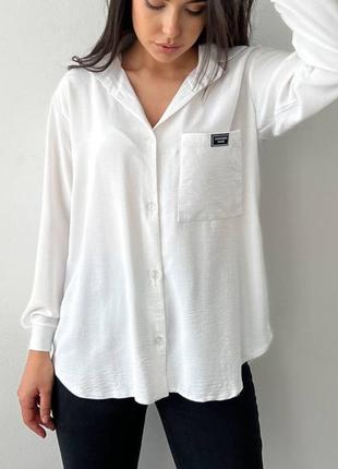 Стильная женская легкая рубашка свободного кроя🔥 белая/ оливковая1 фото