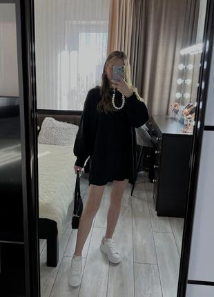 Повсякденна сукня-худі з об’ємними рукавчиками від бренду prettylittlething, дуже якісна ткана 😍