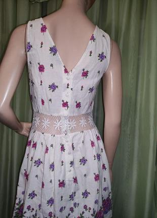 Платье белое в цветочек с кружевом "top shop"2 фото