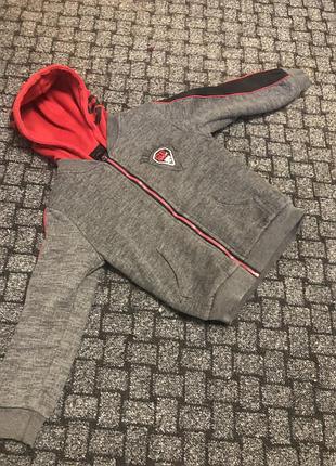 Кофта тепла