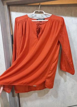 Стильна, блузка фірменна  жіноча3 фото