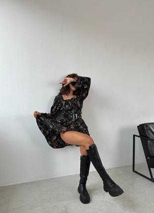 Жіноча сукня