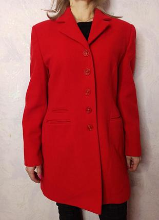 Стильне пальто