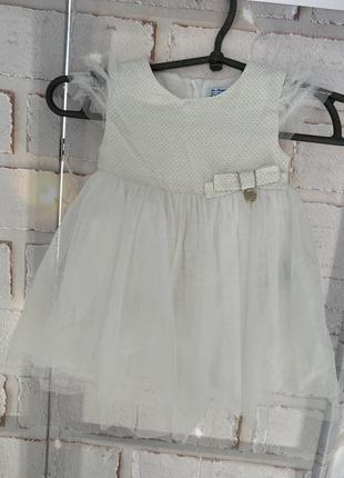 Ошатне плаття mayoral 12/18 міс