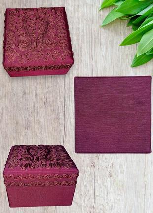 Шкатулка для украшений