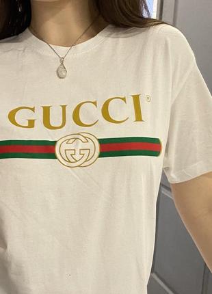 Футболка в стиле gucci