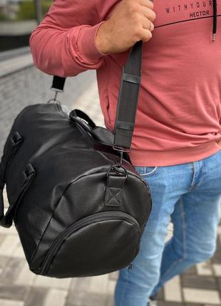 Черная спортивная сумка дорожная с отделением для обуви strong4 фото