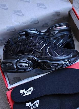 Nike air max tn plus black