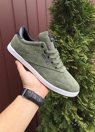 Кросівки sayota