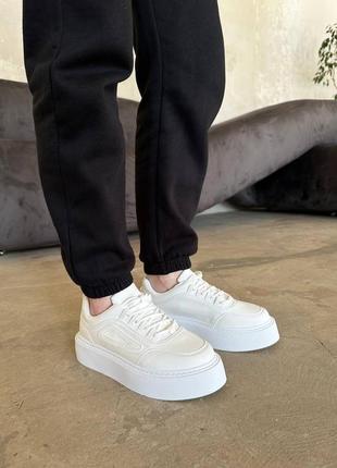 Женские белые кроссовки, легкие базовые кроссы, люкс качество5 фото