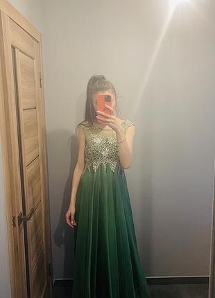 Випускна , вечірня сукня