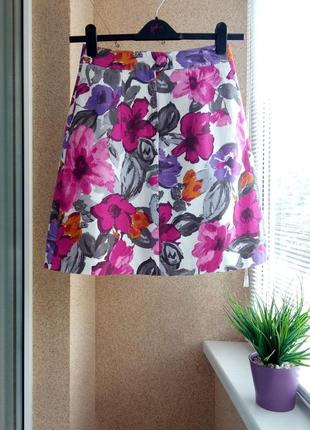 Красивейшая юбка в яркий цветочный принт из натуральной ткани4 фото