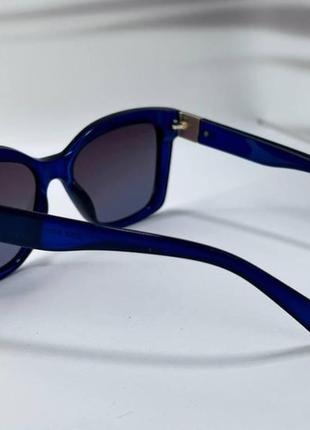 Очки солнцезащитные женские с поляризационными линзами в синей пластиковой оправе5 фото