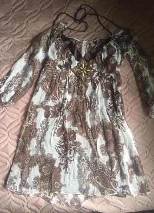 Платье