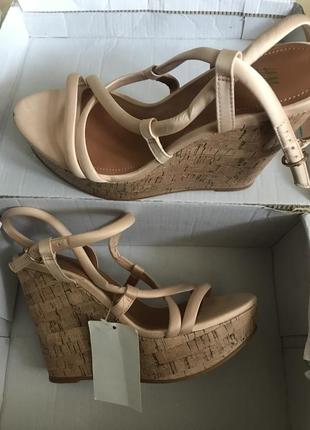 Босоніжки h&m розпродаж