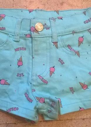 Нові джинсові яскраві шорти для дівчинки c печаткою. denim co