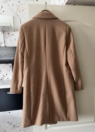 Двухбортное бежевое кемел коричневое пальто с шерстью reserved l2 фото