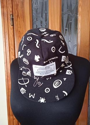 Бейсболка состояния новой