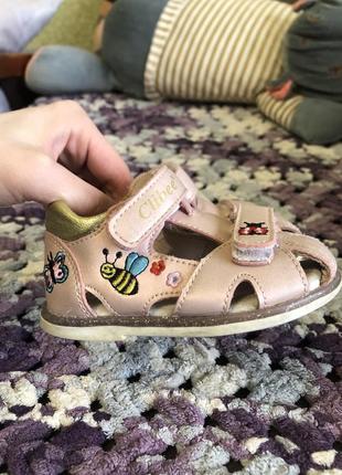 Босоножки в очень хорошем состоянии.