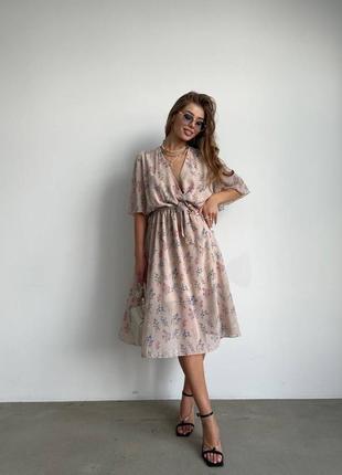 Женское платье