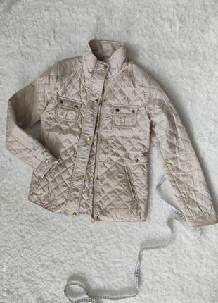 Куртка вітровка, стьоганка