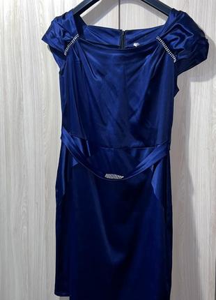 Сукня атласна