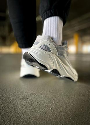 Кросівки adidas yeezy boost 700 v2 2